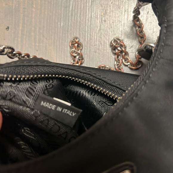 Prada nylon baguette♥️ - Picture 3 of 14